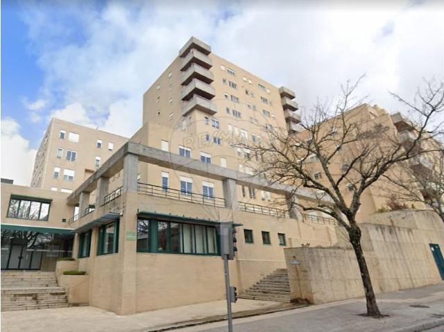 Escritório alugar em Porto, Lordelo Do Ouro