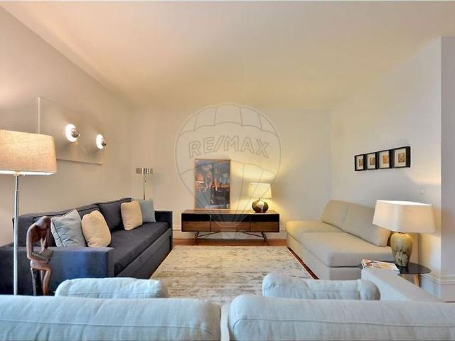 Apartamento alugar em Tourigalo, Porto