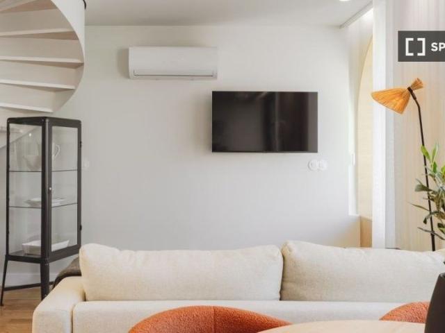 Apartamento alugar em Porto, Lordelo Do Ouro