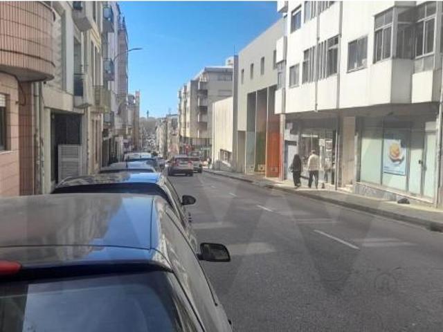 Ponto Comercial alugar em Porto, Figueiroa
