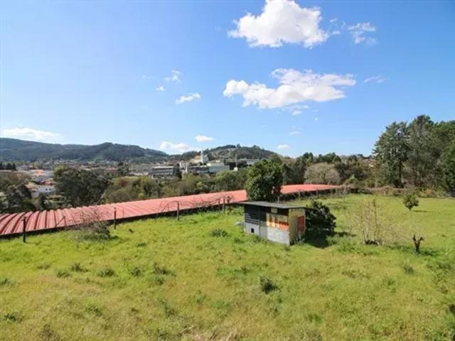 Terreno venda em Santo Tirso, Porto