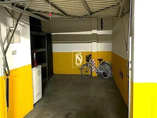 Garagem alugar em Santo Tirso, Porto
