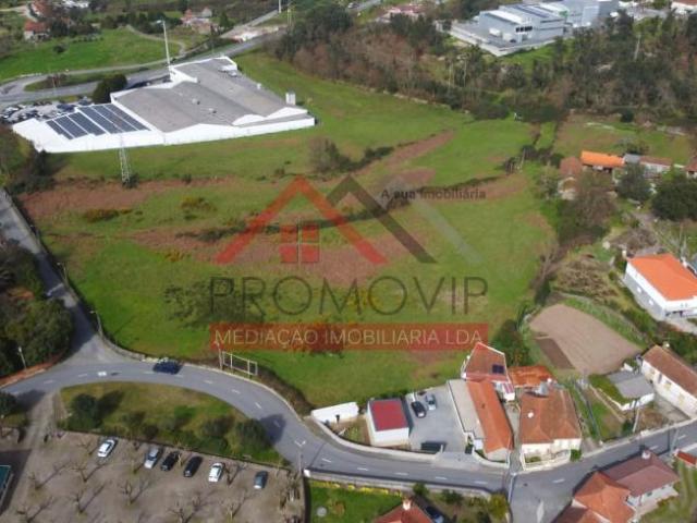 Terreno venda em Santo Tirso, Porto