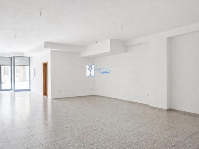 Escritório alugar em Bougado (São Martinho e Santiago), Trofa