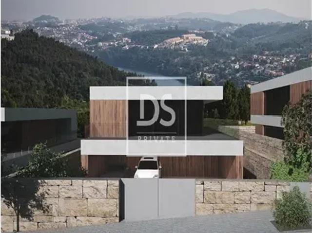 Terreno venda em Laborim, Vila Nova De Gaia