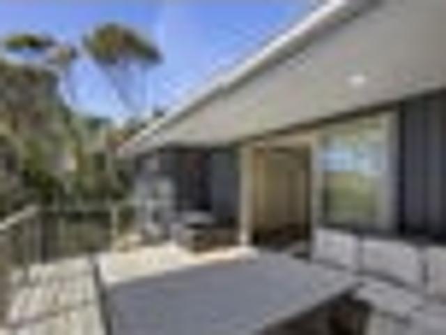 House for rent in Otakou