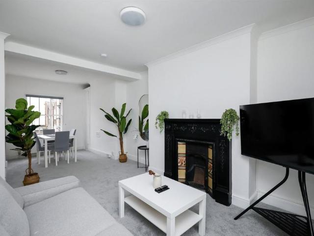 House for rent in Notting Hill, Greater London