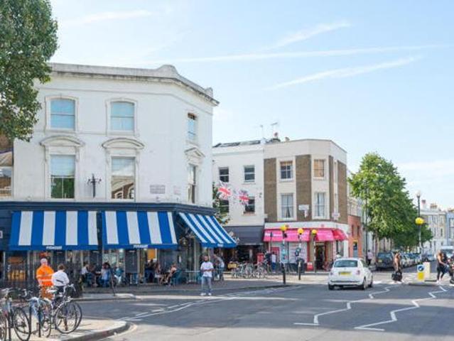 House for sale in Lyons, Greater London
