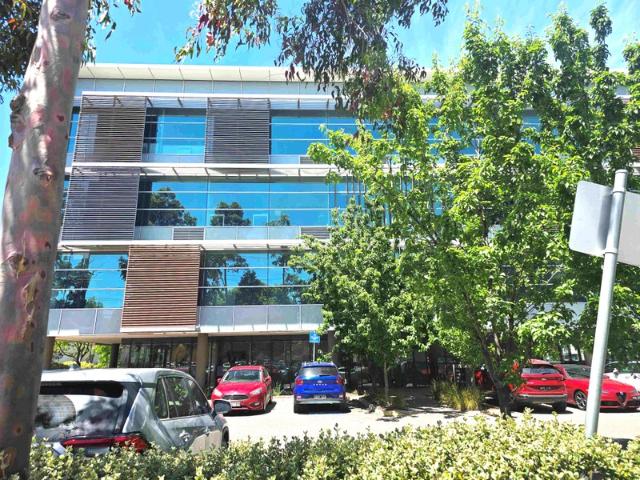 Office for rent in Port Melbourne, Melbourne