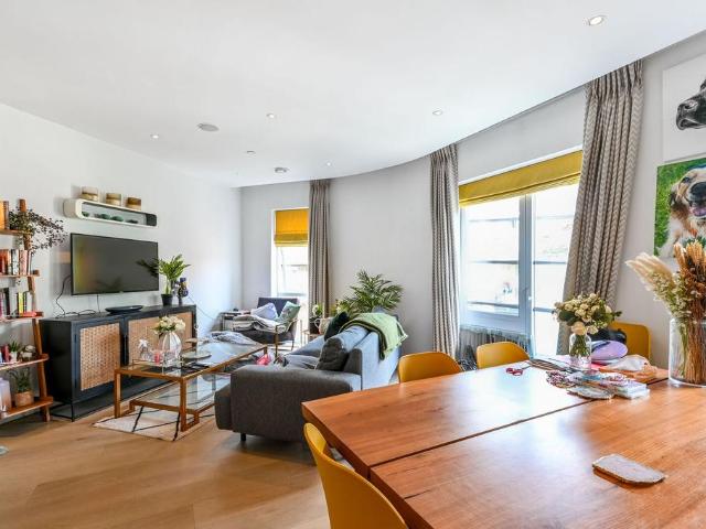 Apartment for rent in Holborn, Greater London