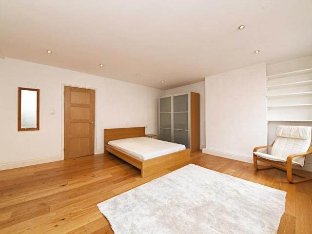 Apartment for rent in Holborn, Greater London