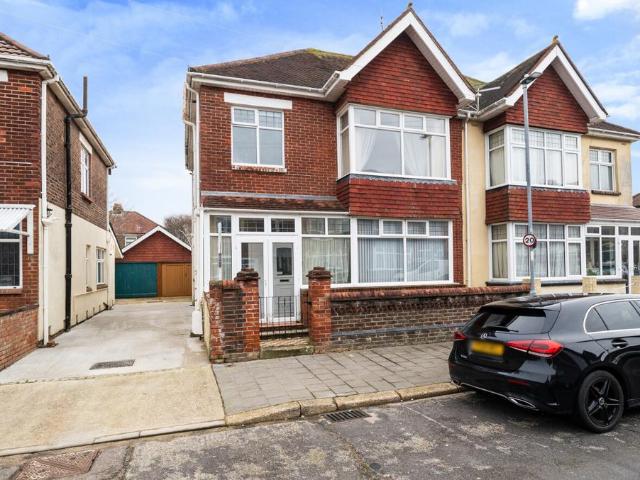 Apartment for rent in Tipner, City Of Portsmouth