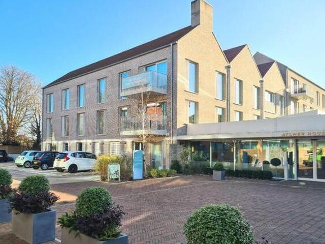 House for sale in Blackhills, Surrey