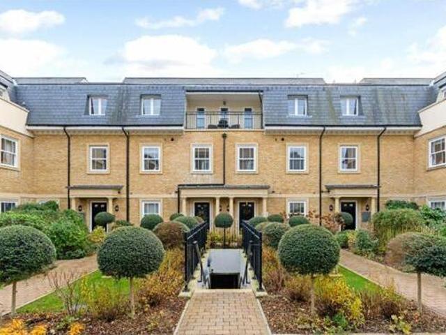 House for sale in Blackhills, Surrey