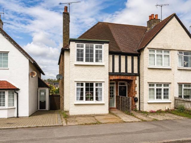 House for rent in Blackhills, Surrey