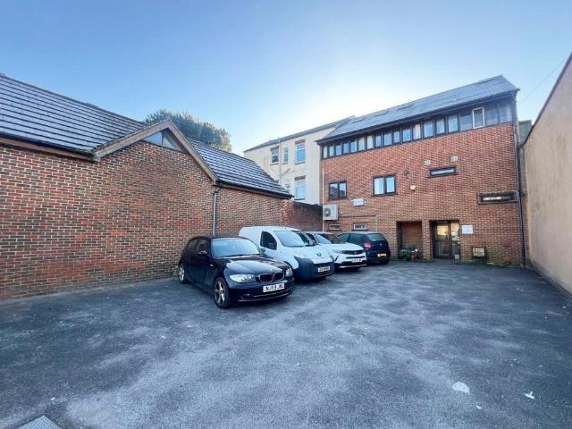 Apartment for rent in Crosshouse, Southampton