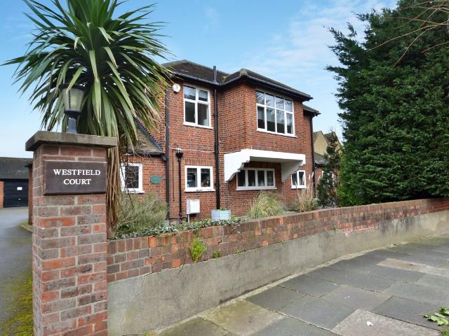 Apartment for rent in Surbiton, Greater London