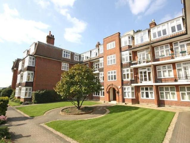 Apartment for rent in Surbiton, Greater London