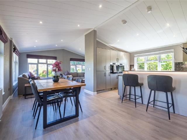 House for rent in Fole, Surrey