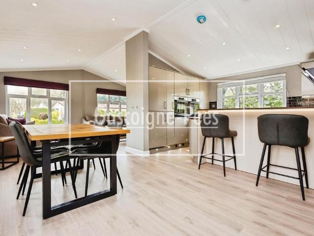 House for rent in Fole, Surrey