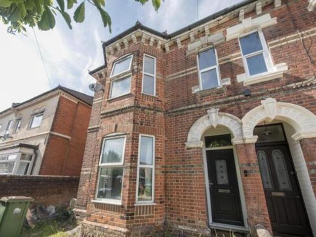 House for sale in Barton Stacey, Hampshire