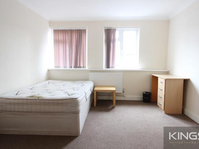 Apartment for rent in Bevois Mount, Portswood
