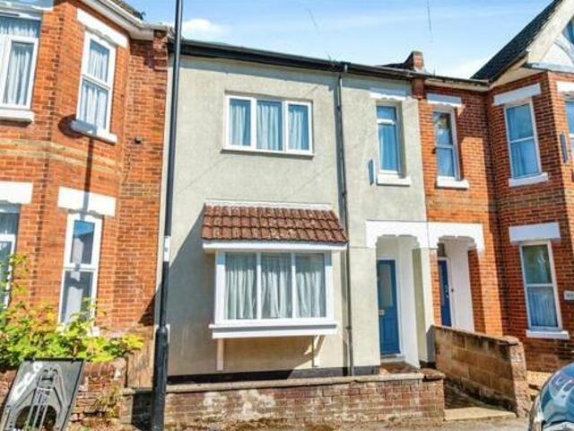 House for sale in Barton Stacey, Hampshire