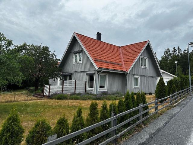 Hus hyra i Salem, Stockholm