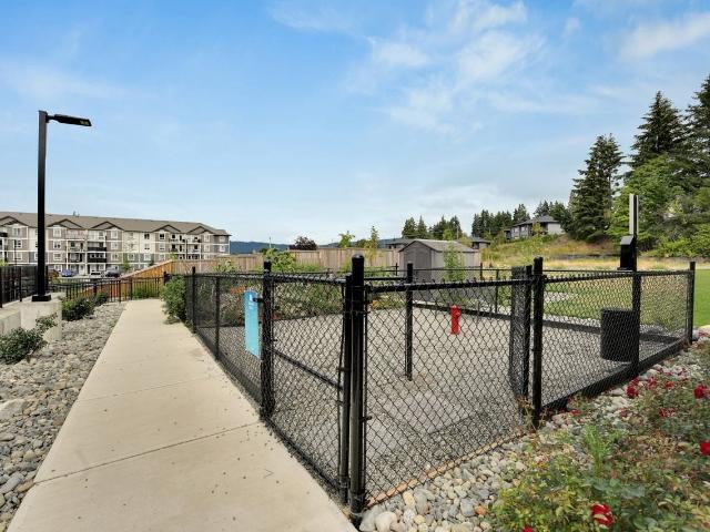 Apartment for rent in Clayoquot, British Columbia