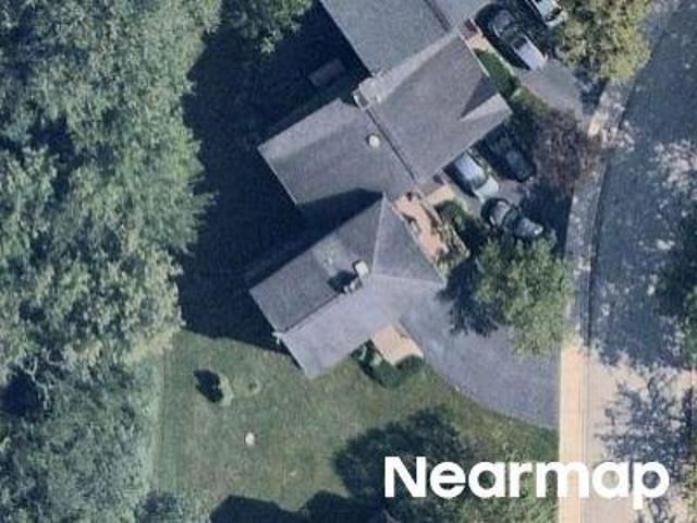 Townhouse for sale in Roselle