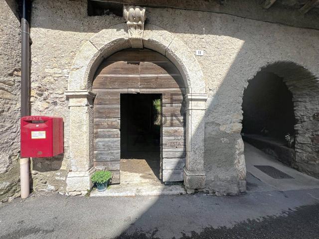 Villa Indipendente in vendita a Comunità della Vallagarina, Brentonico