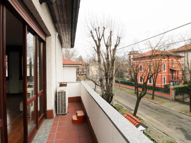 Villa Indipendente in affitto a Cusano Milanino, Milano