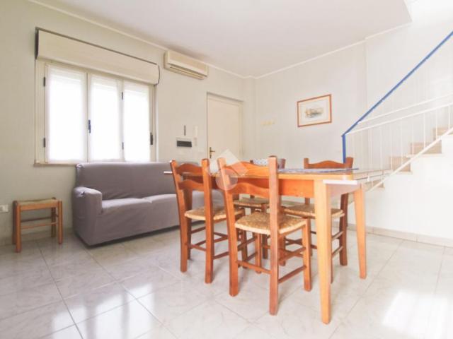 Villa Indipendente in affitto a Calabria, Catanzaro
