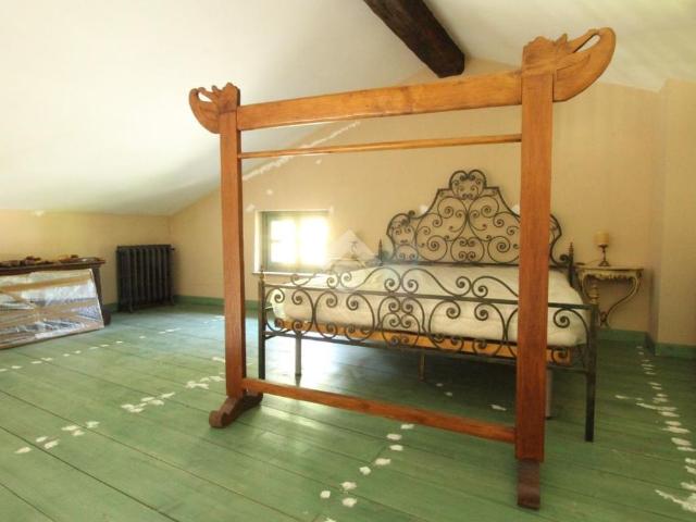 Villa Indipendente in affitto a Piemonte, Biella