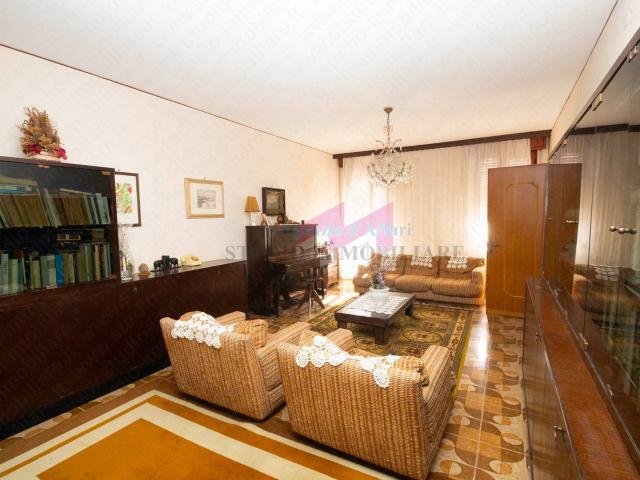 Villa Indipendente in vendita a Bergantino, Veneto