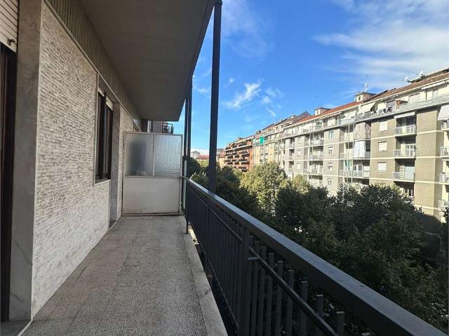 Villa Indipendente in affitto a Circoscrizione 2, Piemonte