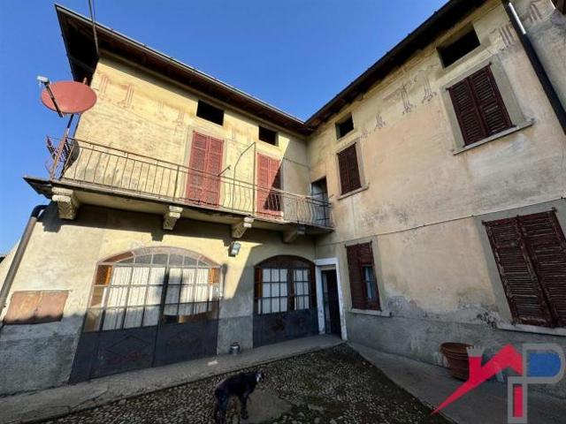 Villa Indipendente in vendita a Cisano Bergamasco, Lombardia