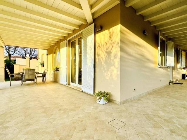 Villa Indipendente in affitto a Camaiore, Toscana