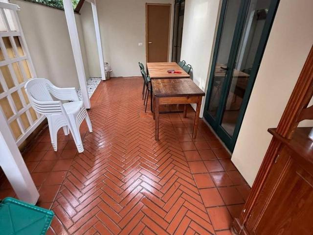 Villa Indipendente in affitto a Marina di Carrara, Carrara