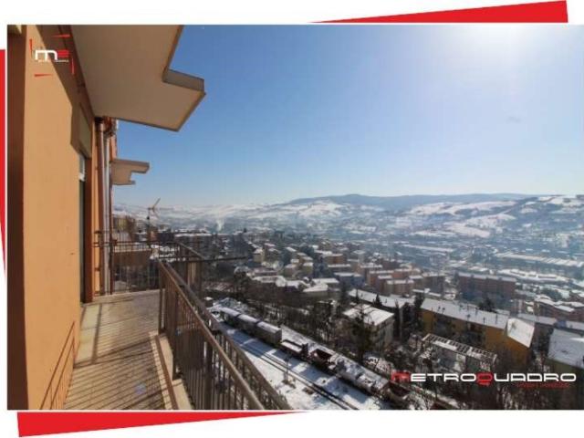 Villa Indipendente in affitto a Capaccio, Salerno