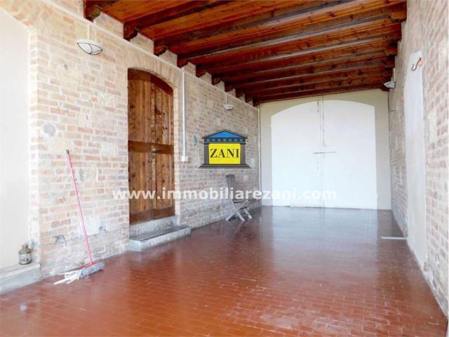 Villa Indipendente in affitto a Salsomaggiore Terme, Reggio Emilia