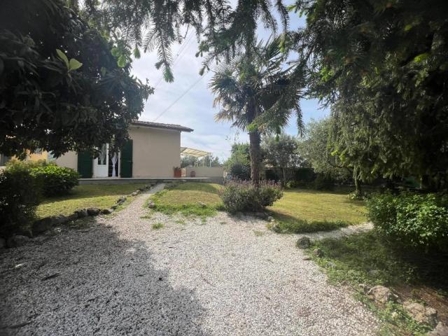 Villa Indipendente in affitto a Tonfano, Toscana