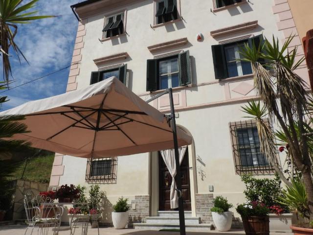 Villa Indipendente in affitto a Avane, Vecchiano