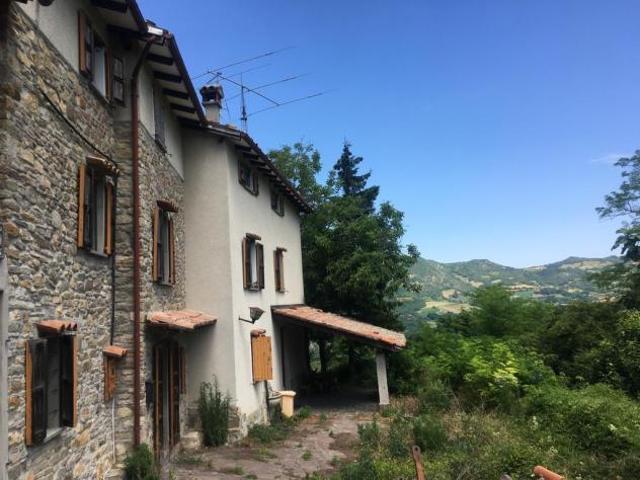 Appartamento in vendita a Alta Val Tidone, Reggio Emilia