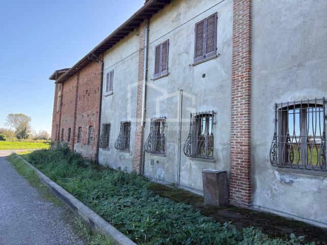 Villa Indipendente in vendita a Bagnolo Mella, Lombardia