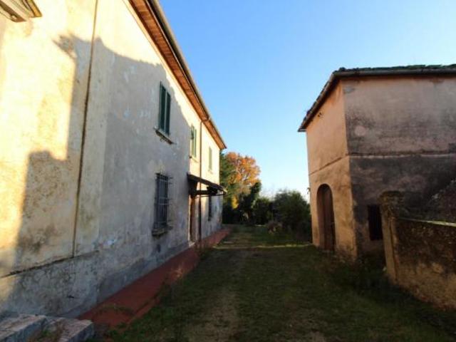 Villa Indipendente in vendita a Lecchi, Toscana
