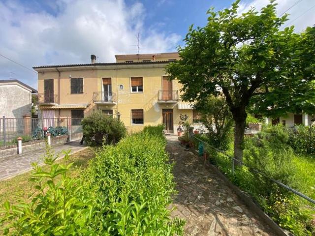 Appartamento in vendita a Castel San Giovanni, Reggio Emilia