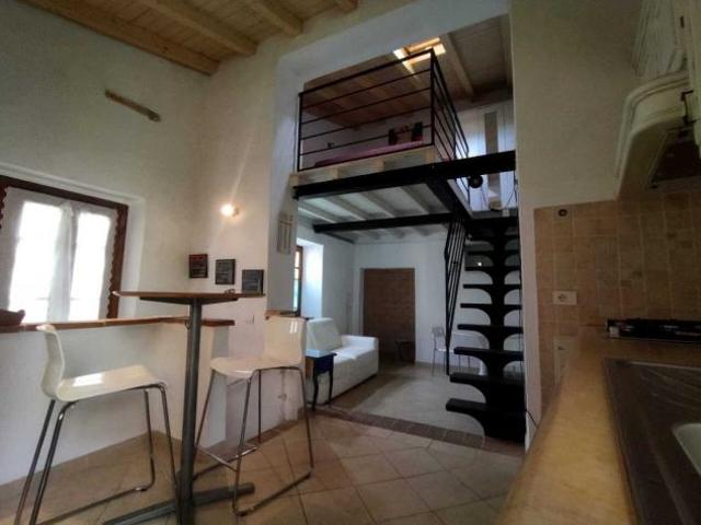 Appartamento in vendita a Camaiore, Toscana