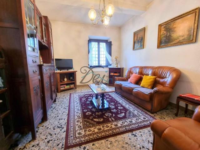 Villa Indipendente in vendita a Zone, Capannori