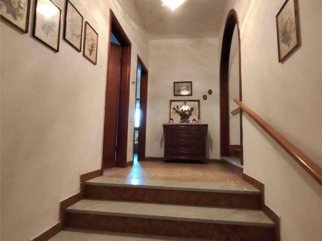 Villa Indipendente in vendita a Battilana, Carrara